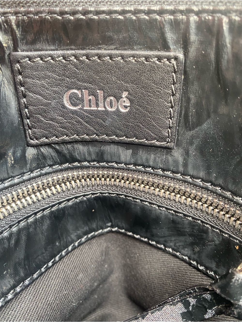 🖤LUXURIOUS SATCHEL 🖤 - Picture 3 of 16